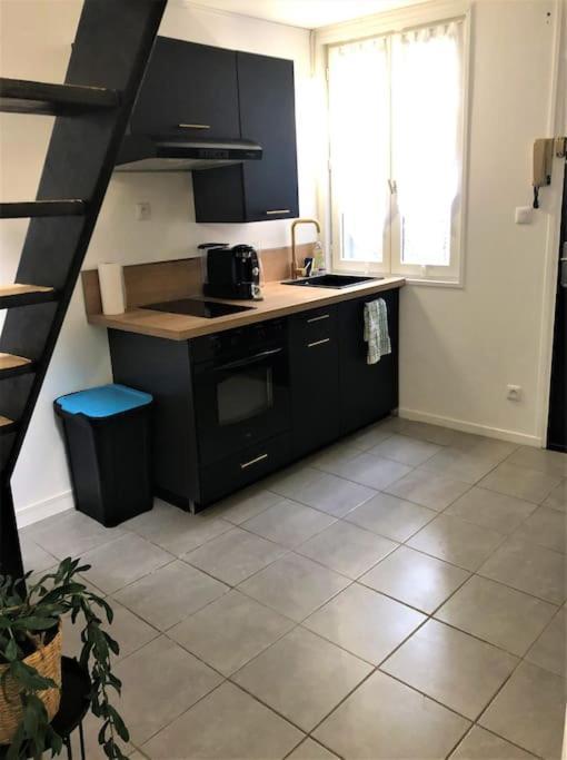 Appartement 2Pieces Centre Ville Historique Bourges Bagian luar foto
