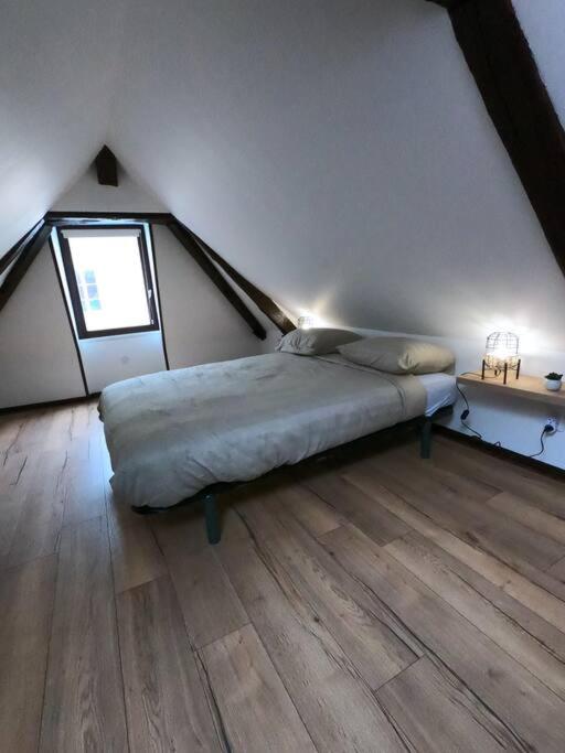 Appartement 2Pieces Centre Ville Historique Bourges Bagian luar foto